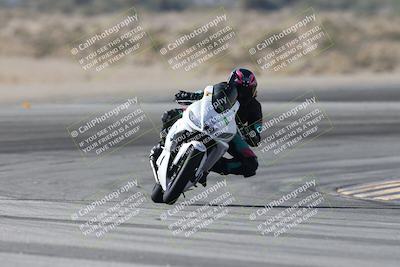 media/Nov-30-2025-TrackXperience (Sun) [[c0061d280f]]/3-Level 1/Session 4 (Turn 11)/